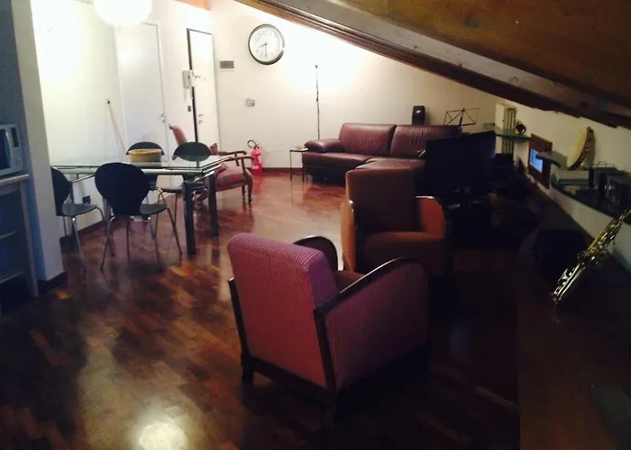 La Mansarda Della Musica بولونيا